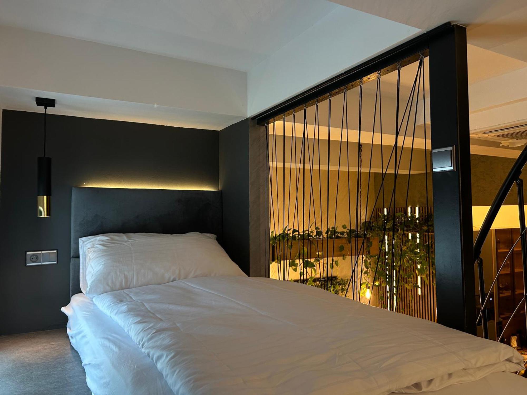 Leo Apartment Suite & Private Spa Zone - Old City Bratislava Exteriér fotografie
