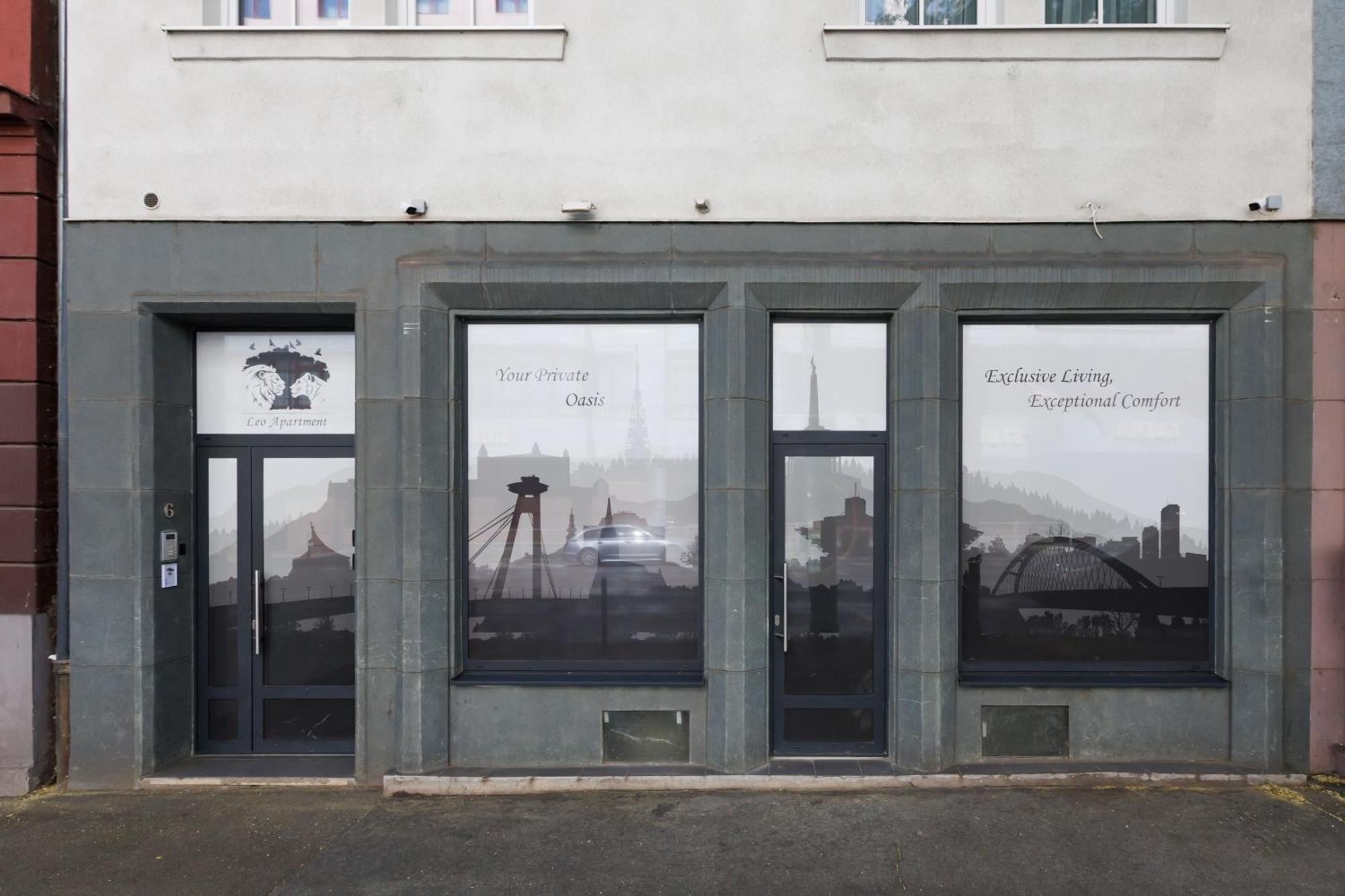 Leo Apartment Suite & Private Spa Zone - Old City Bratislava Exteriér fotografie